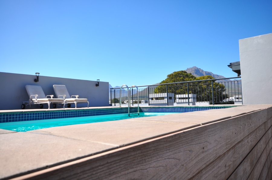 1 Bedroom Property for Sale in Dennesig Western Cape
